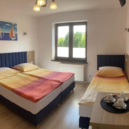 Jantar Hotell Ostrowo  Eksteriør bilde