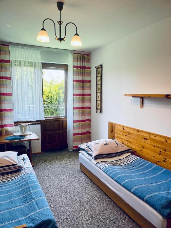Jantar Hotell Ostrowo  Eksteriør bilde