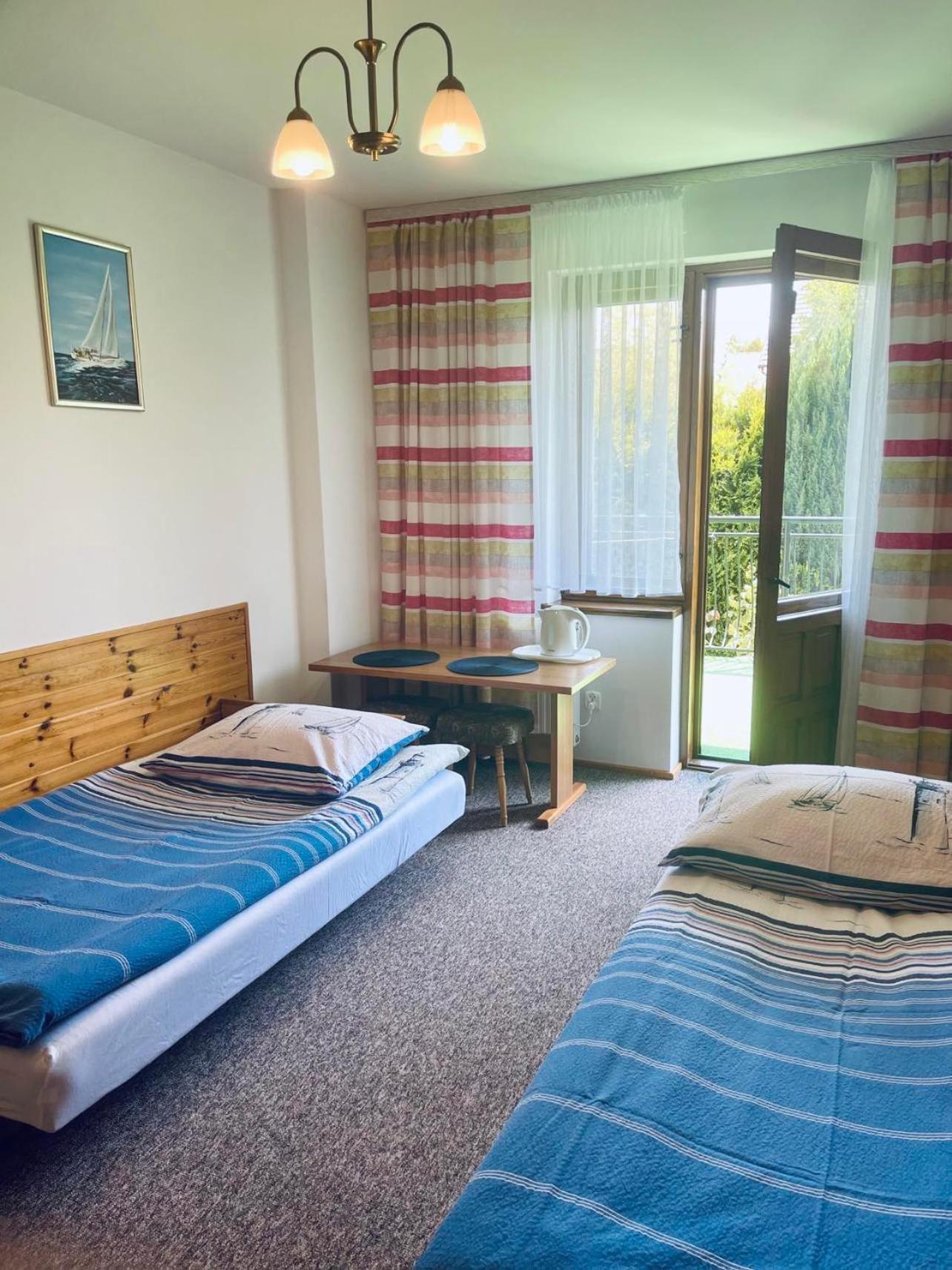 Jantar Hotell Ostrowo  Eksteriør bilde