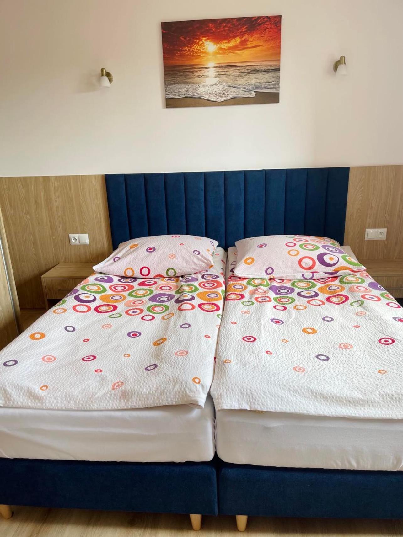 Jantar Hotell Ostrowo  Eksteriør bilde